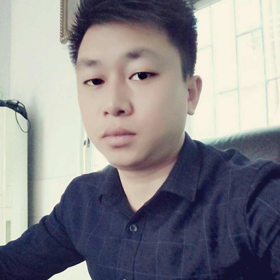 努力仰望阳光℅头像