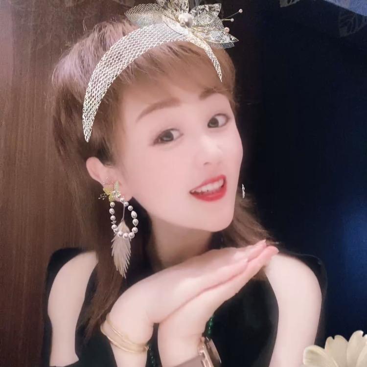月芽儿🌙