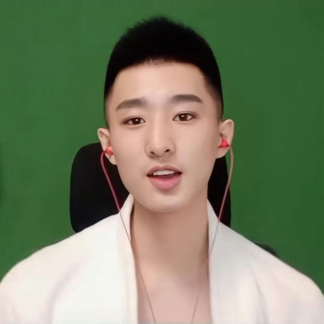 晓伍💍逐光记