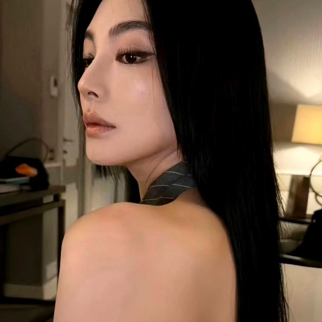 泠