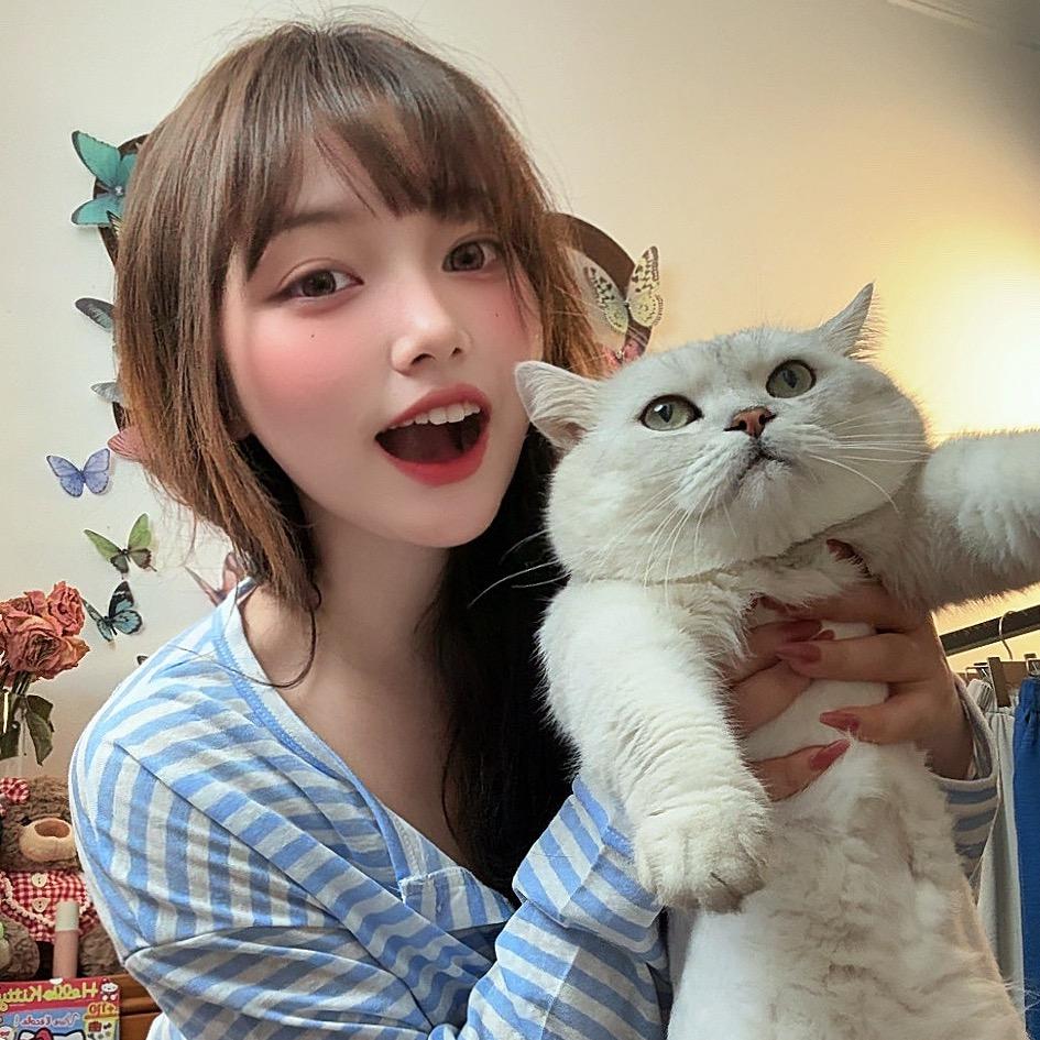 小岚来啦🦋（毛衣上新专场）