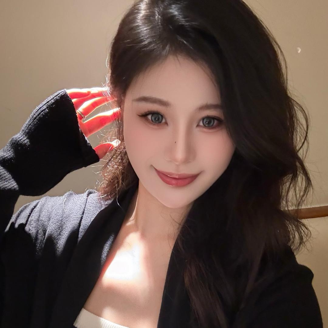 玲玲子穿搭
