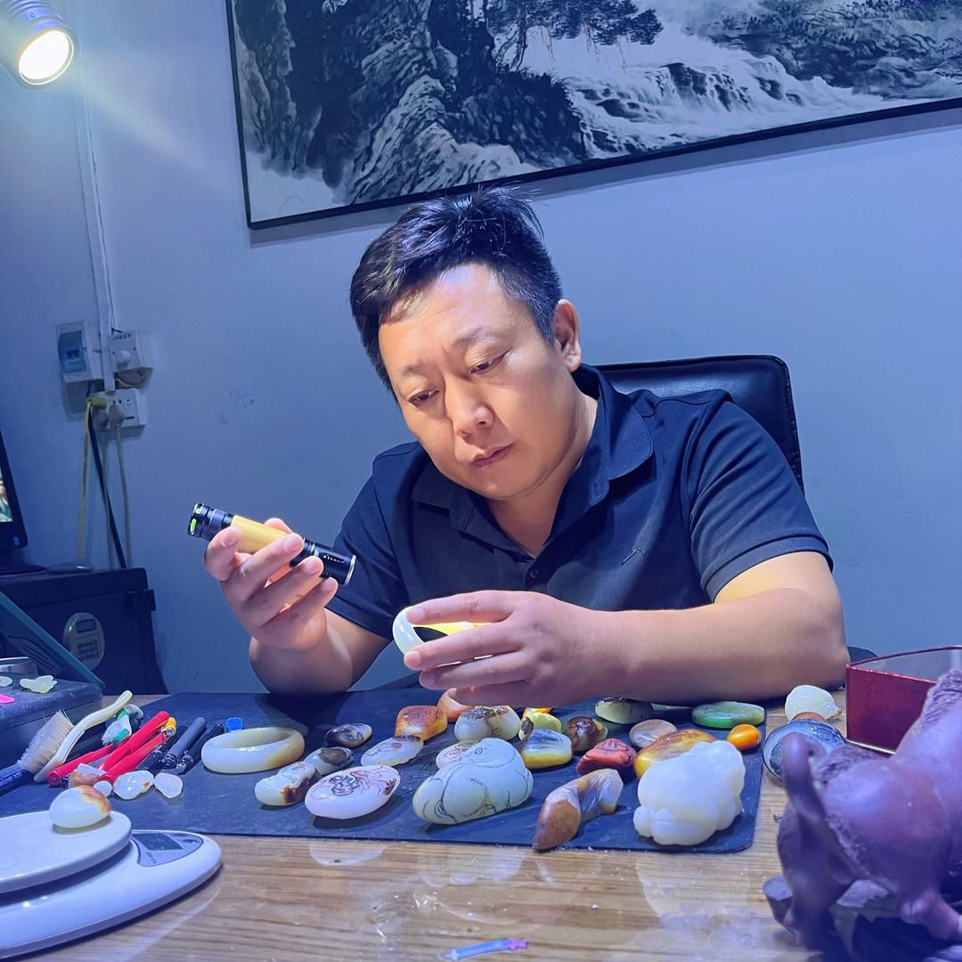 老李和田玉严选