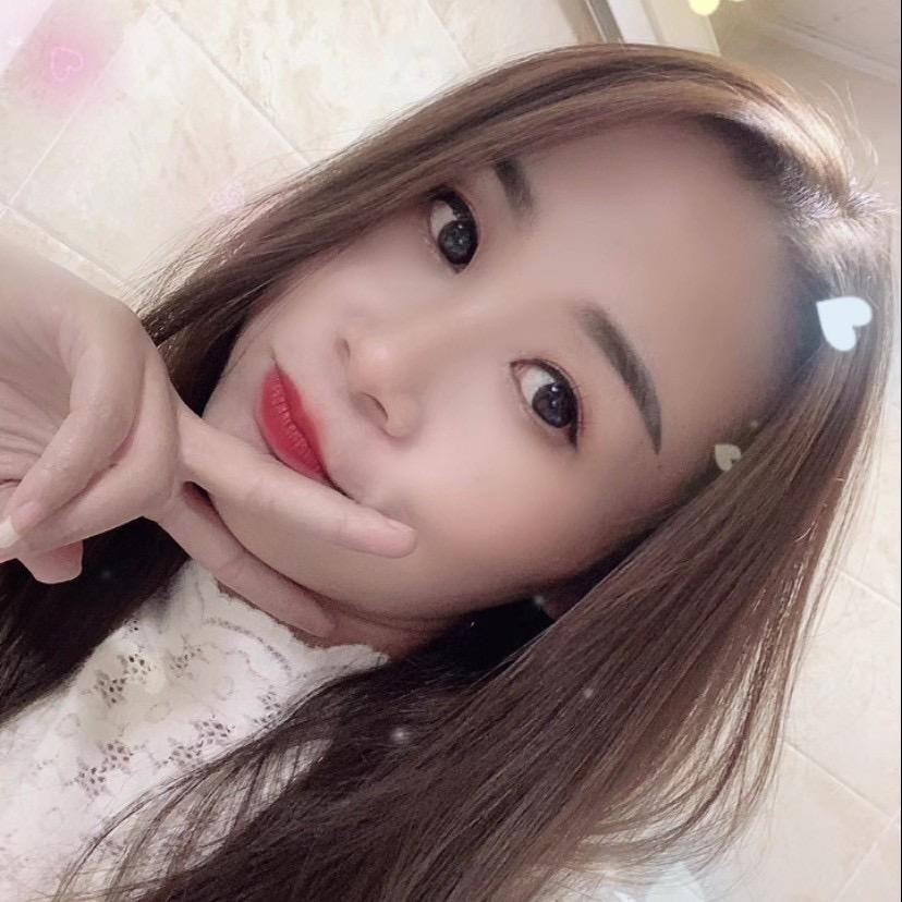 潜潜服装商行