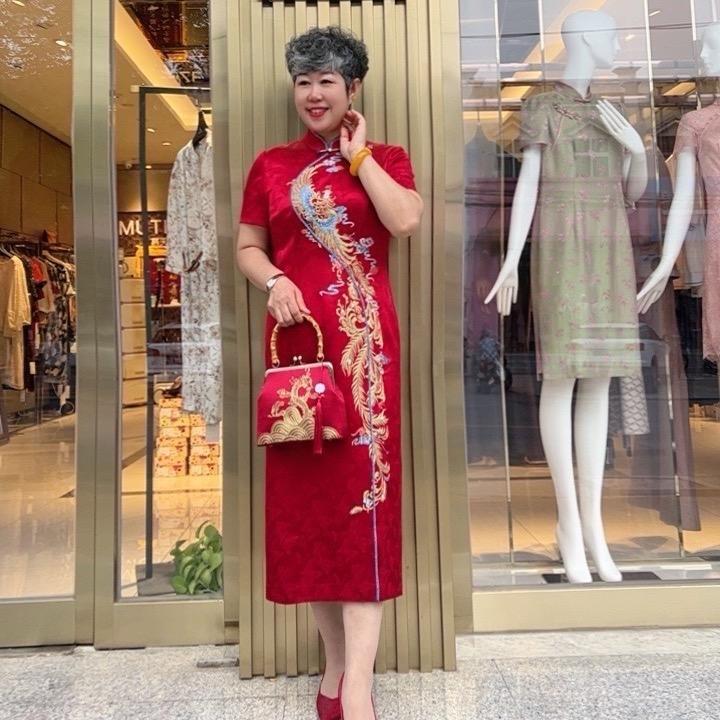 大厂华玉囍服网红店