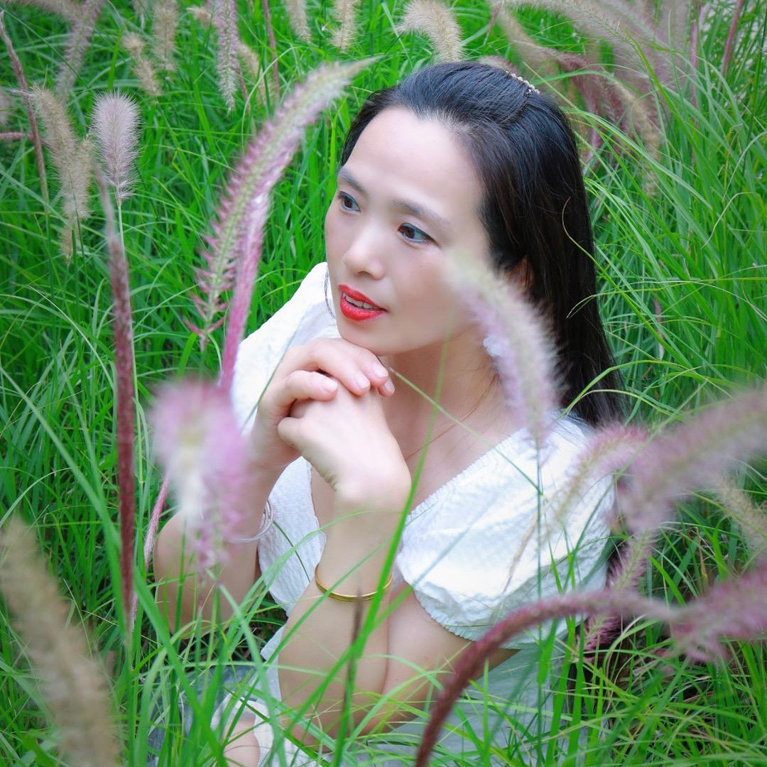 万晟英子