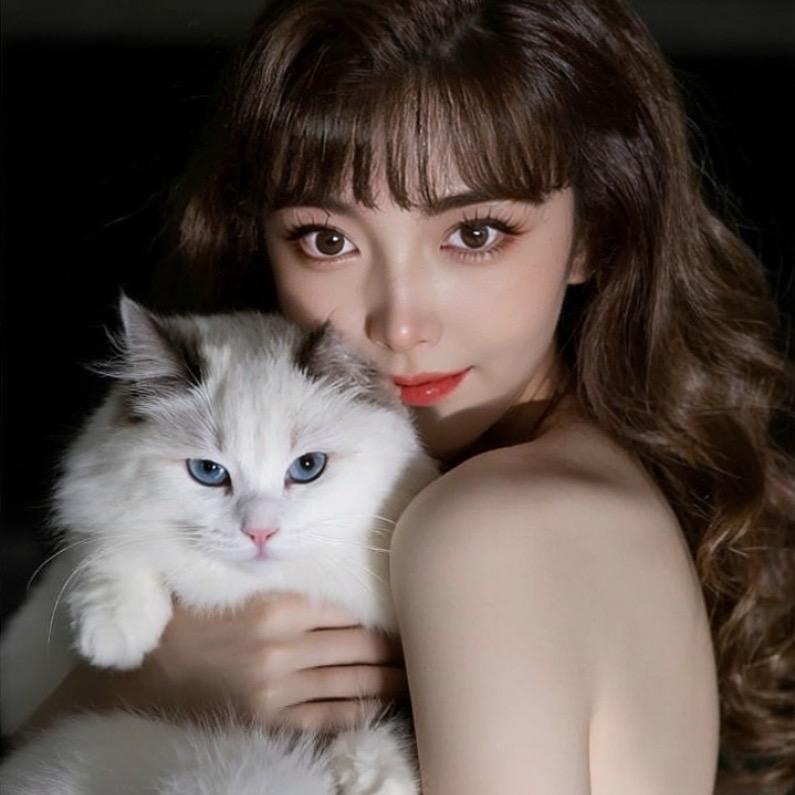 💋 𝓉𝒾𝓃𝑔  ᥫᩣ