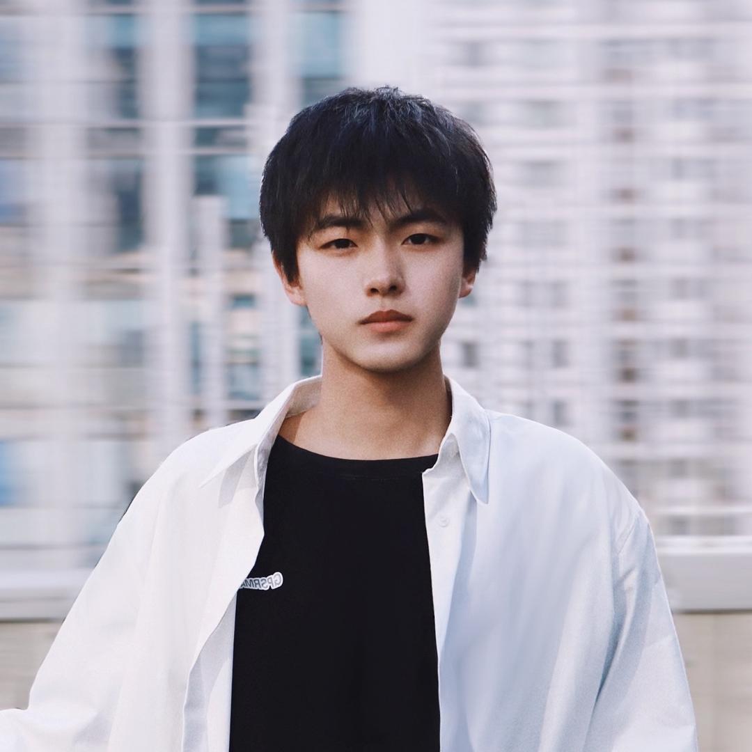 林逸博-