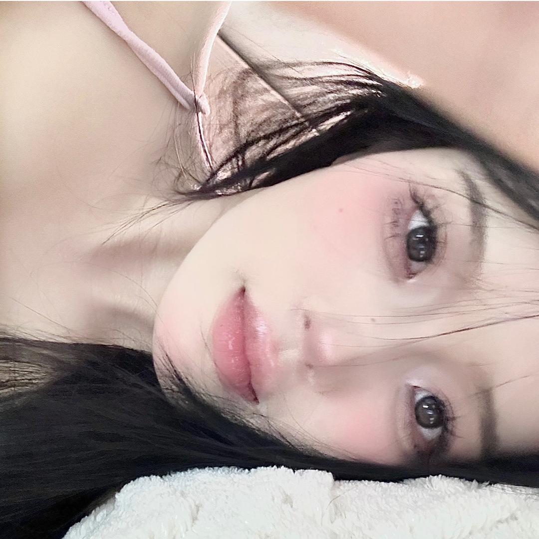 冯甜甜甜