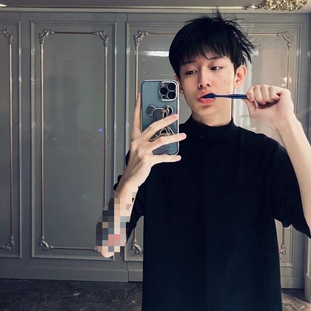 海边的腿毛