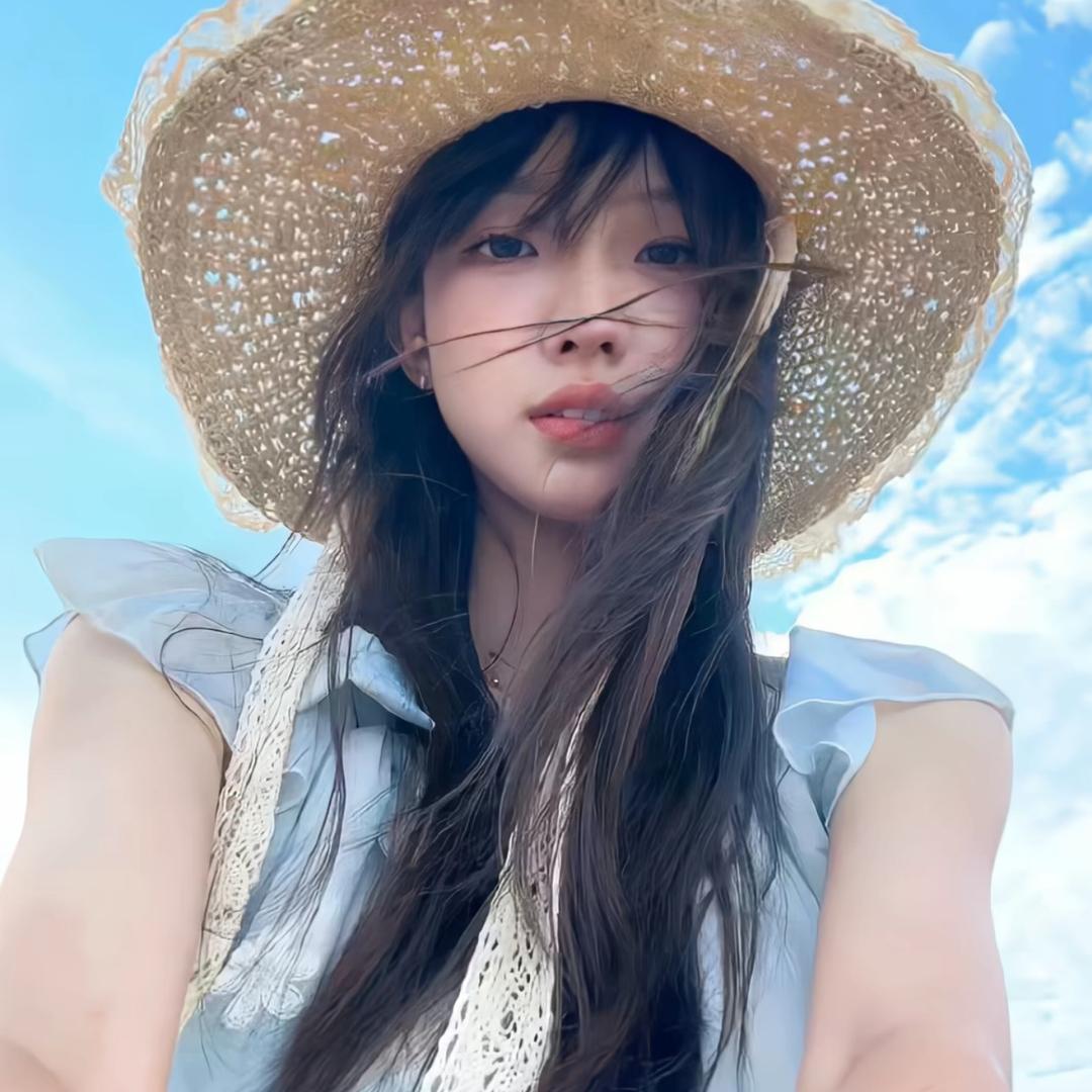 ʰᵉˡˡᵒ𝙠𝙞𝙩𝙩𝙮.