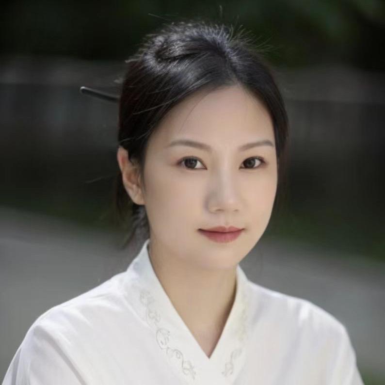 暴躁酸梅姐
