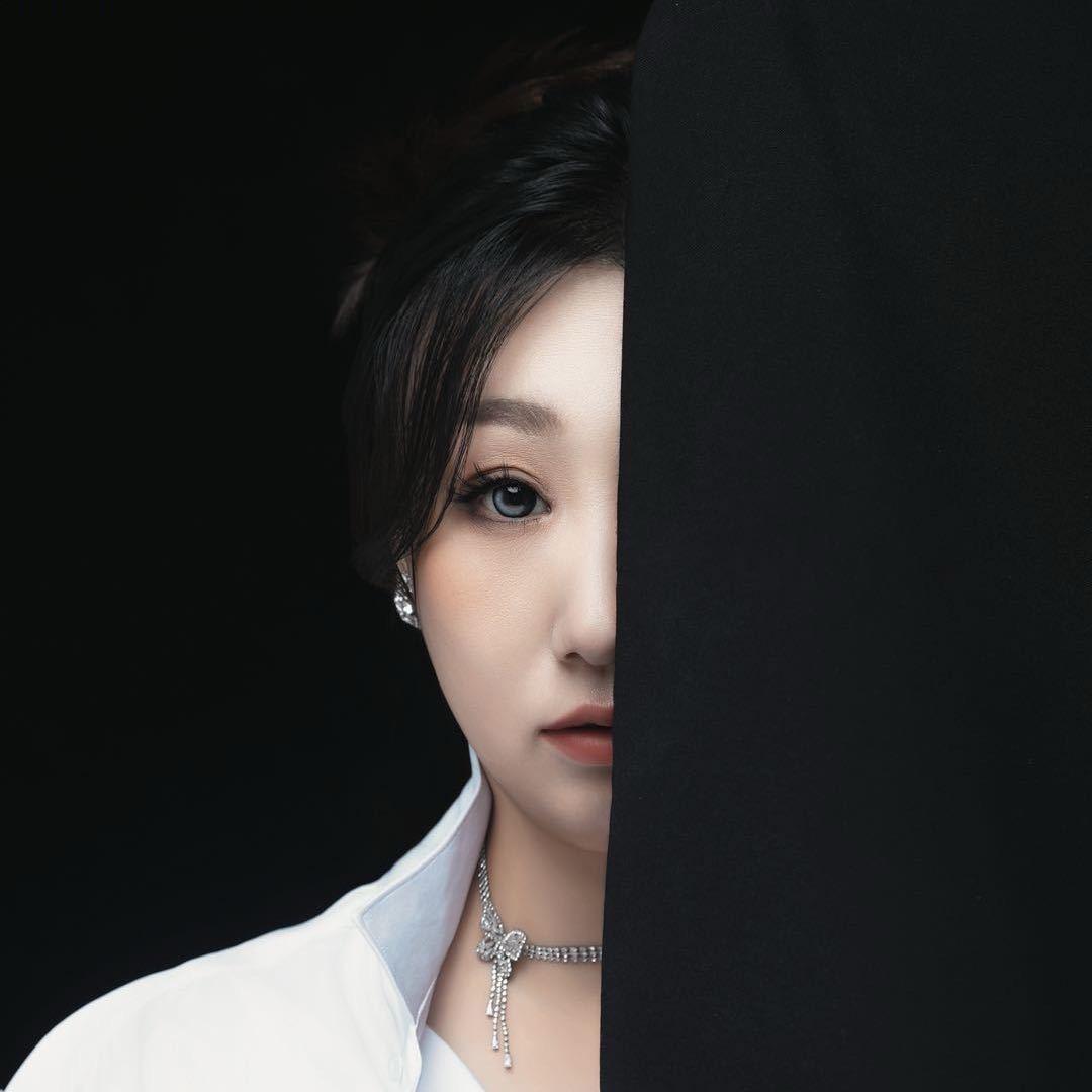 精河化妆师小飞