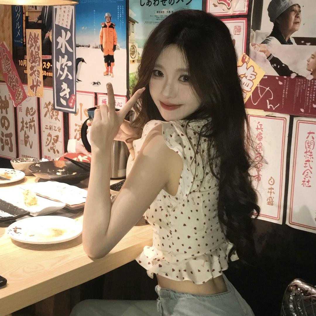 灿思思