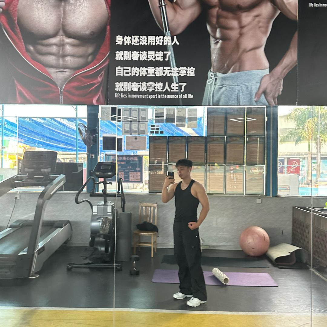 想练腹肌