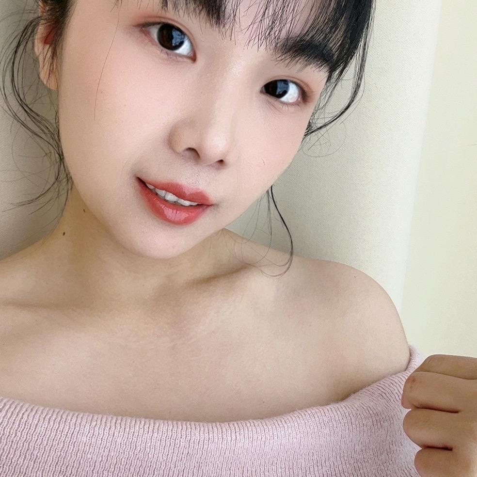 丫丫小姑娘