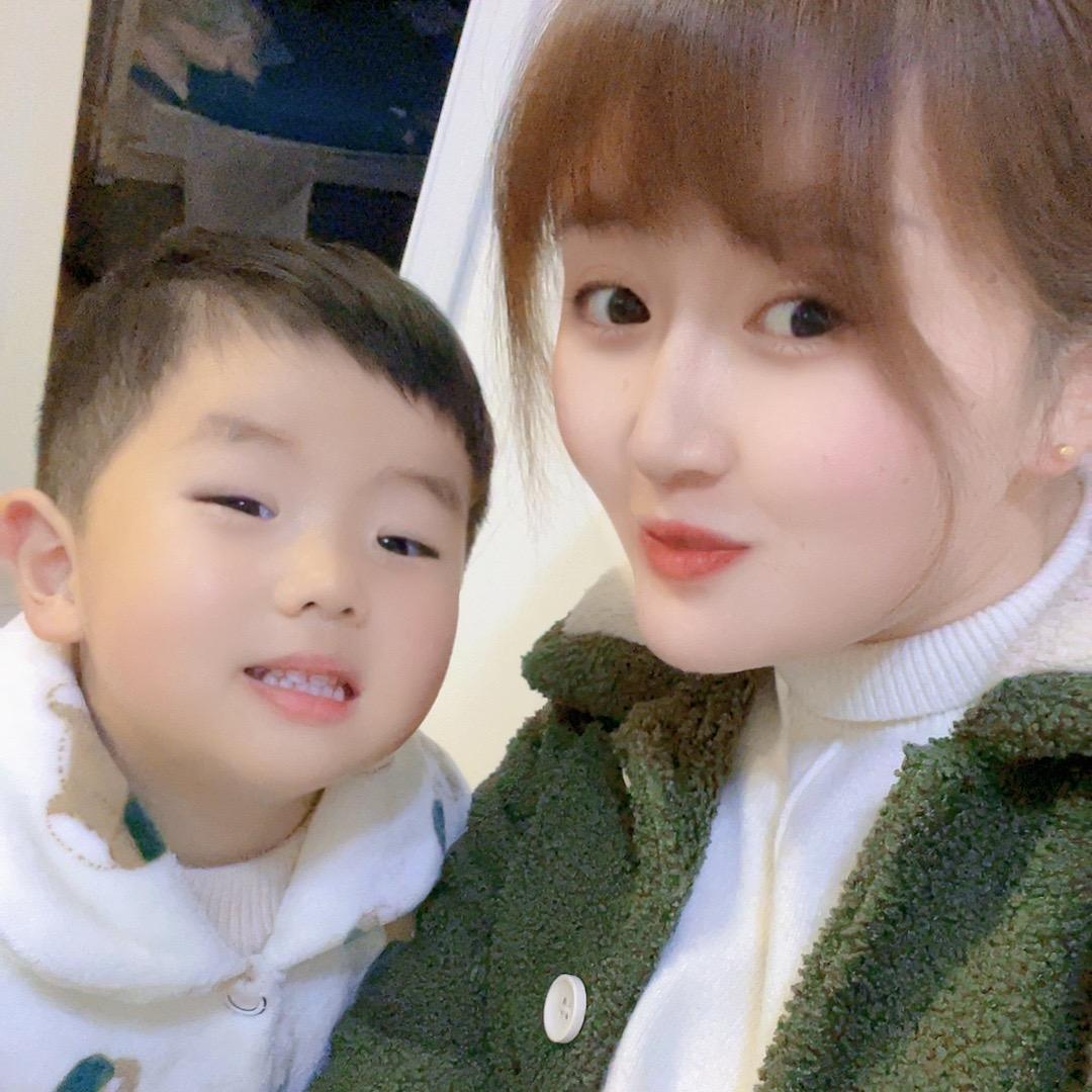 😊爱笑的豆豆