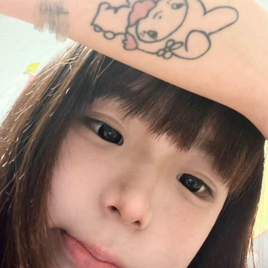跟屁虫坨坨