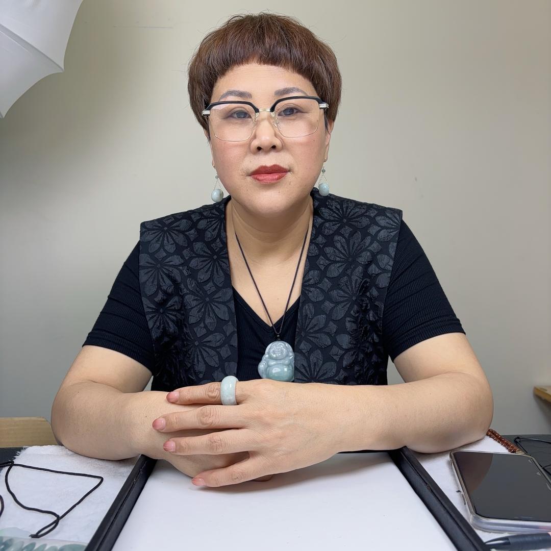 晶冉东海县朵赞珠宝有限公司玉石专卖店