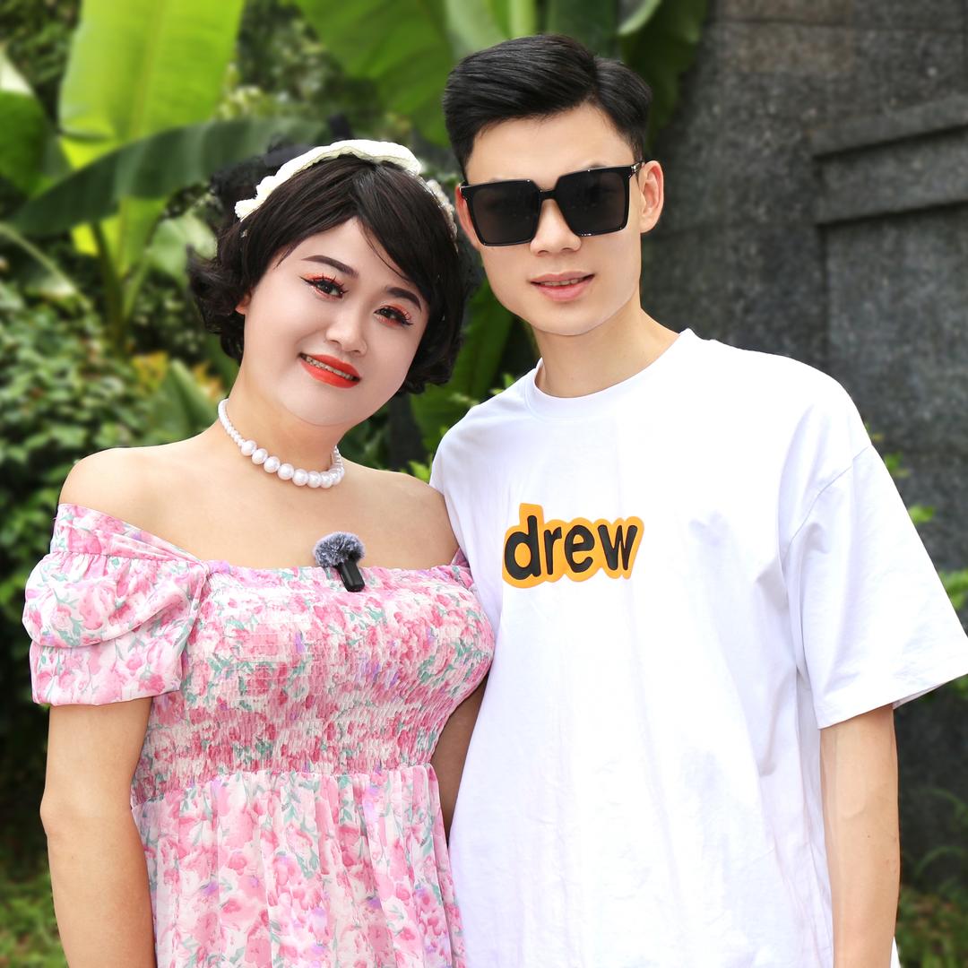 湖南两公婆  翠玲十月七号世纪婚礼🌺