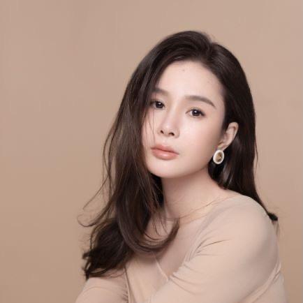 何老师（颜值分析）