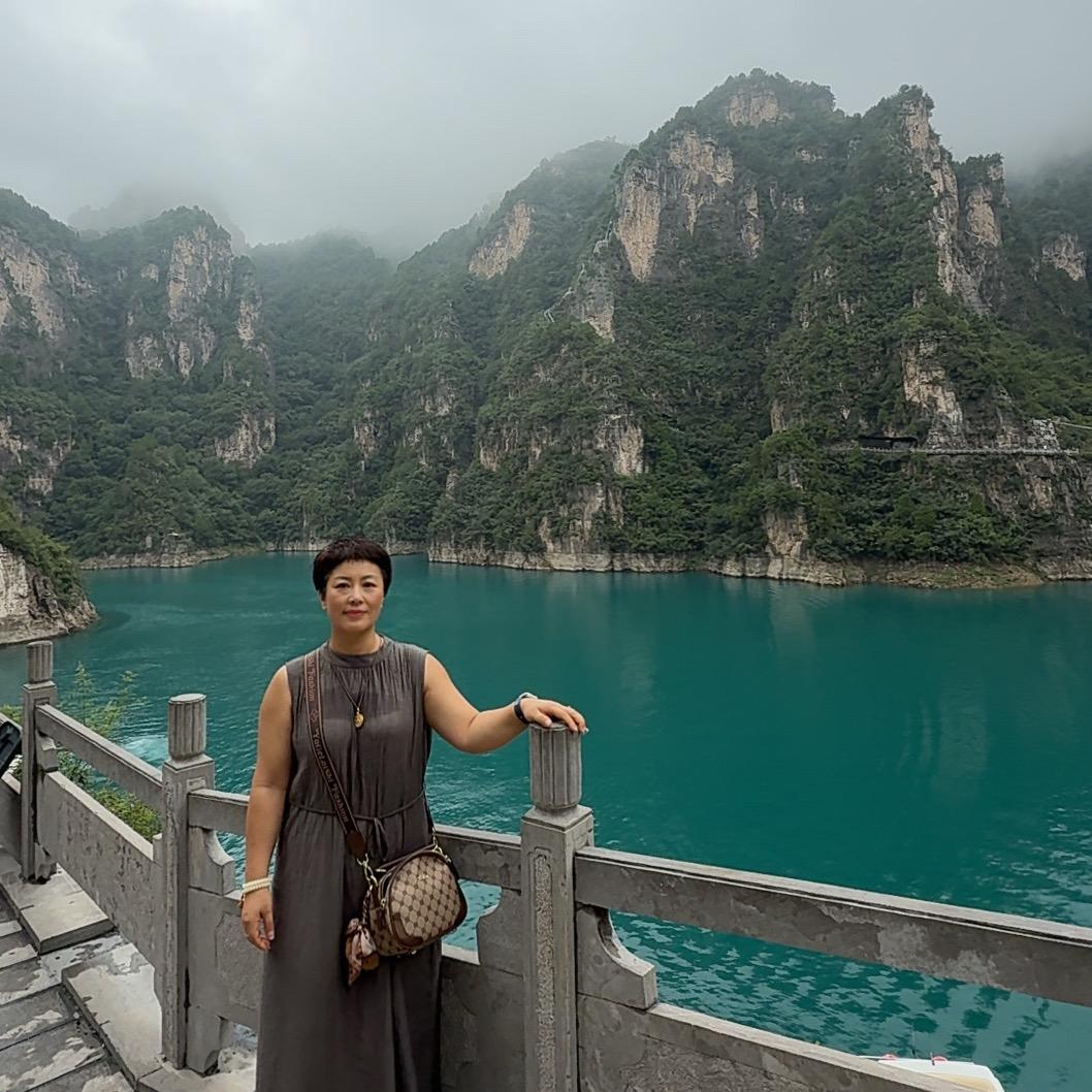 Apple授权店的徐姐💞