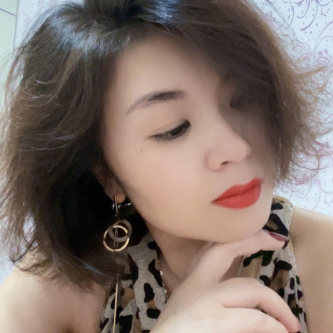 唯衣服装