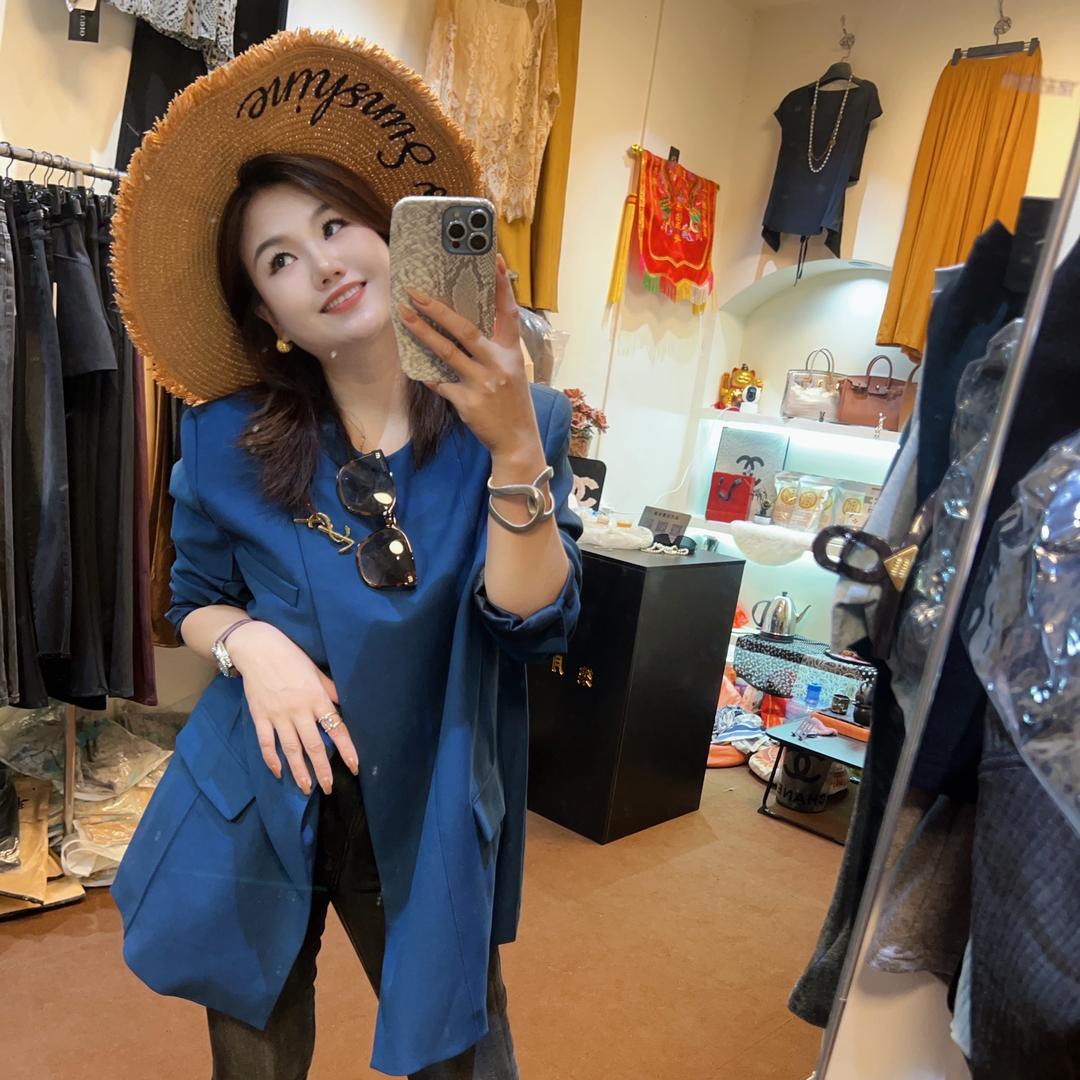 柒月轻奢女装