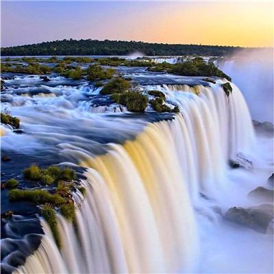 এ᭄女王₅₂₀ོꦿృ༊