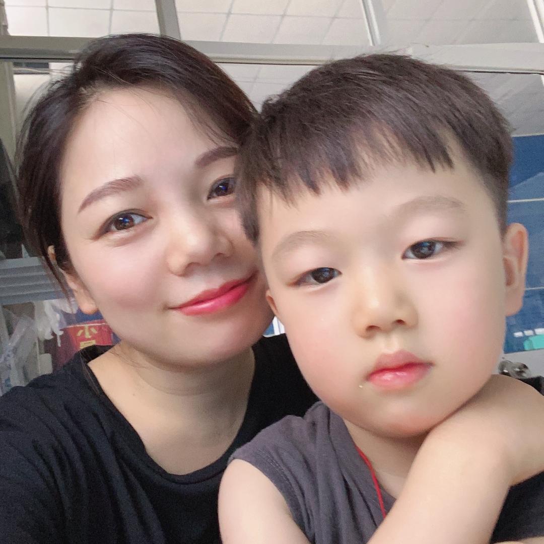 橙子妈妈~丽姐