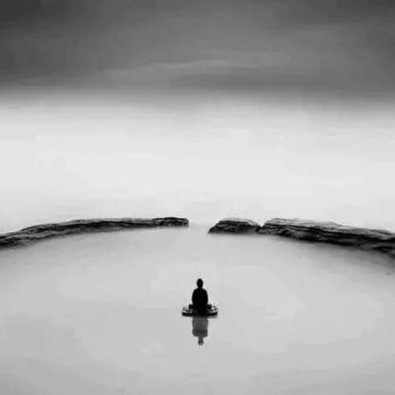 有山有水有日月