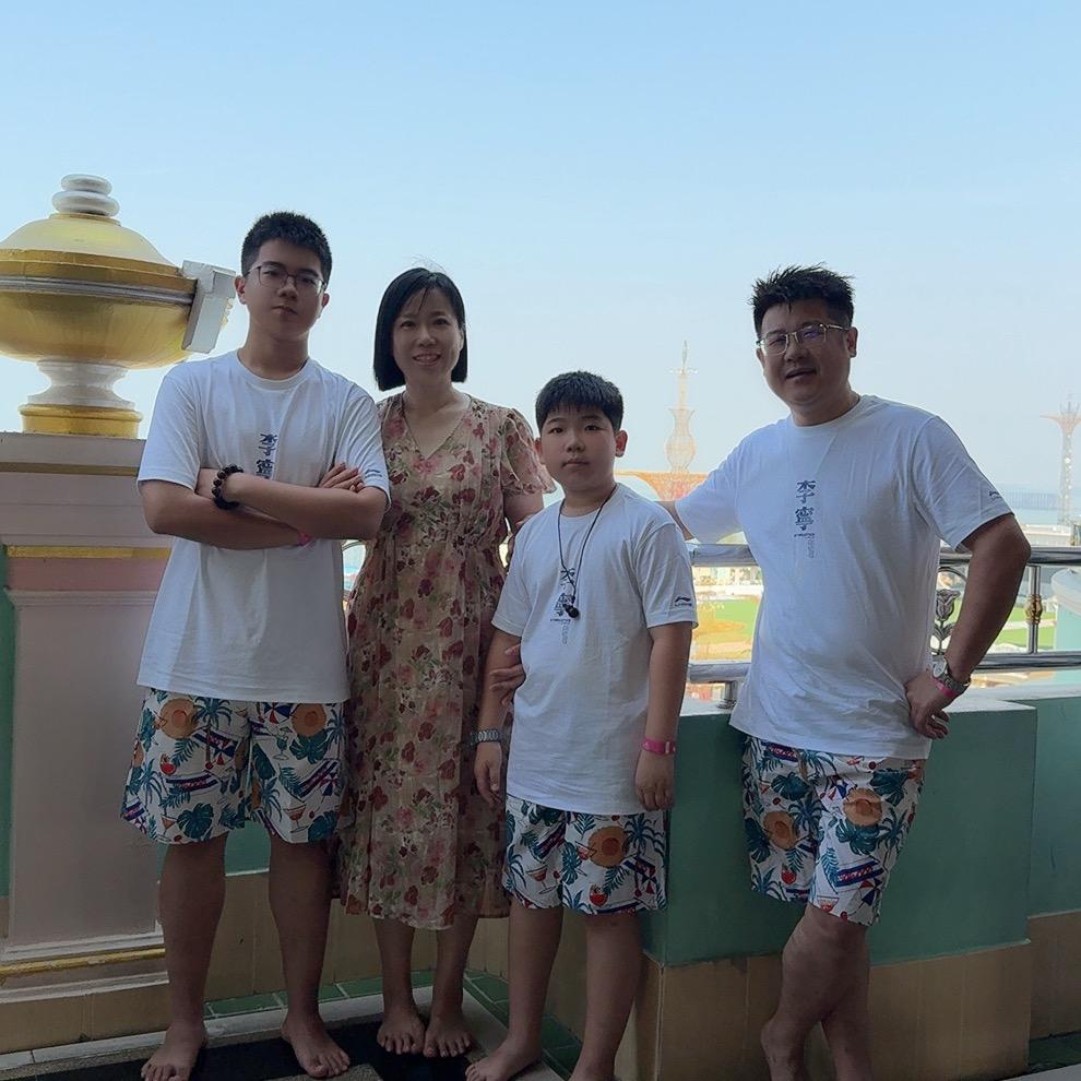 罗哥的快乐生活