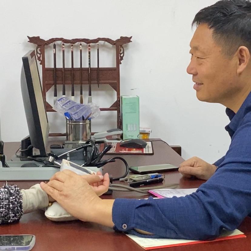 李静宇