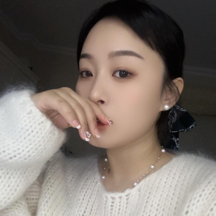 乐意💘 Lෆiiೄ೨