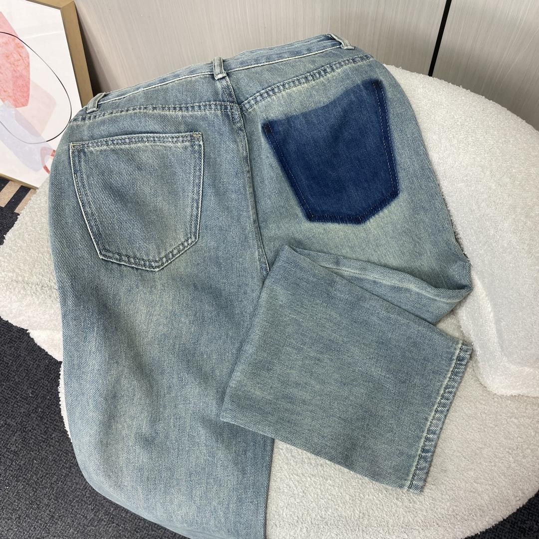 艾菲尔牛仔
