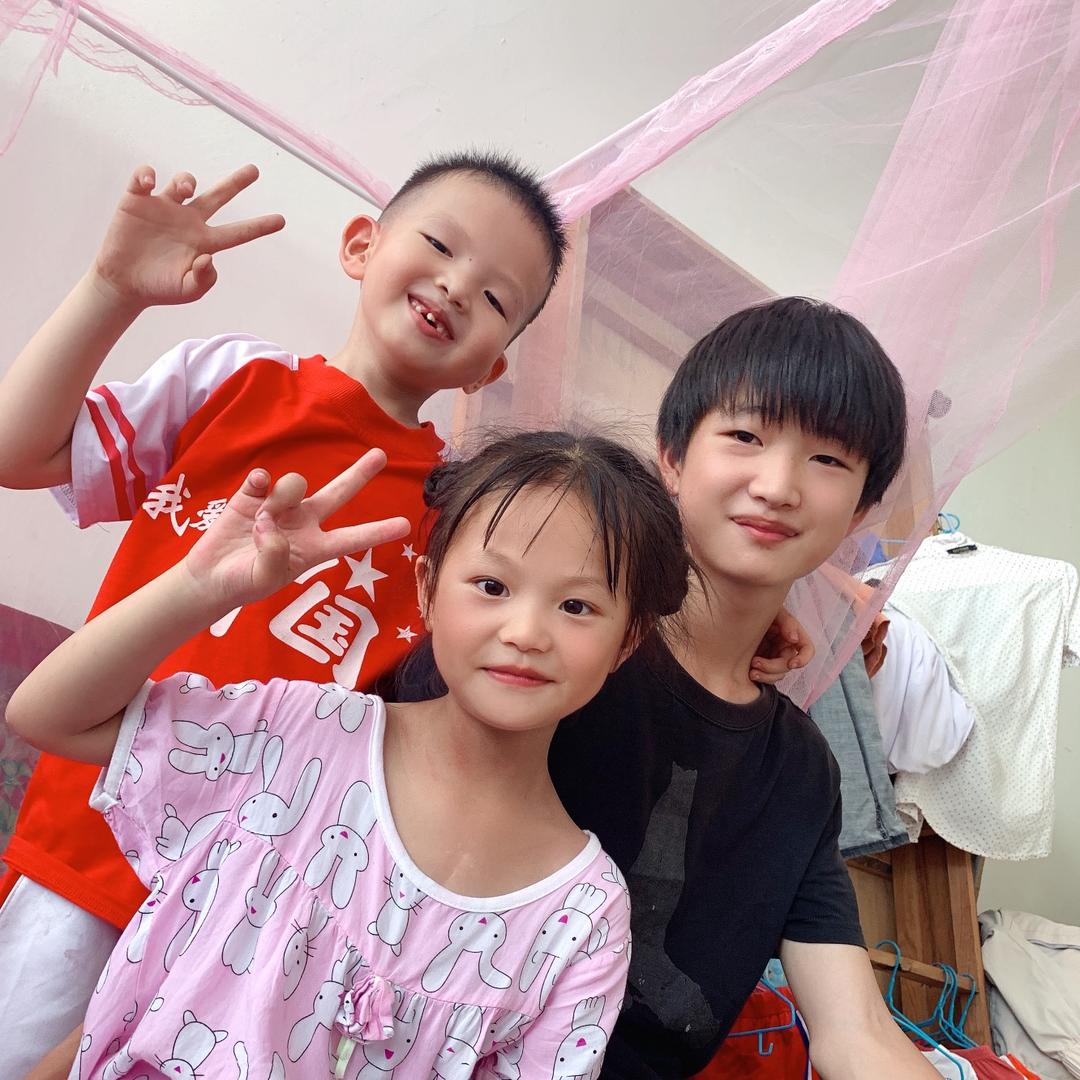 ℋღ᭄曾經🍒再美᭄也是傷💞࿐