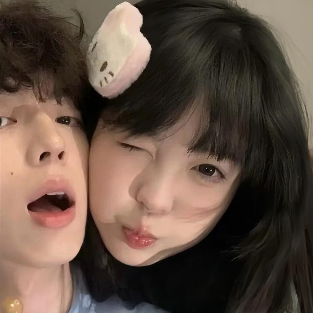 菠萝萝萝吹雪糕