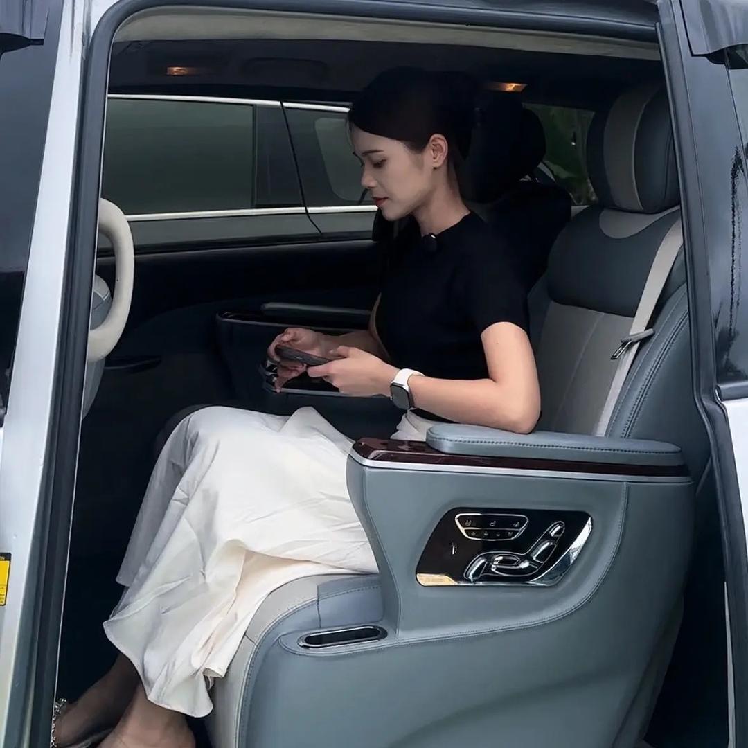 广州小嘉二手车（大量收车）