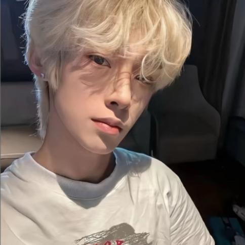 清风许佳人 🕷