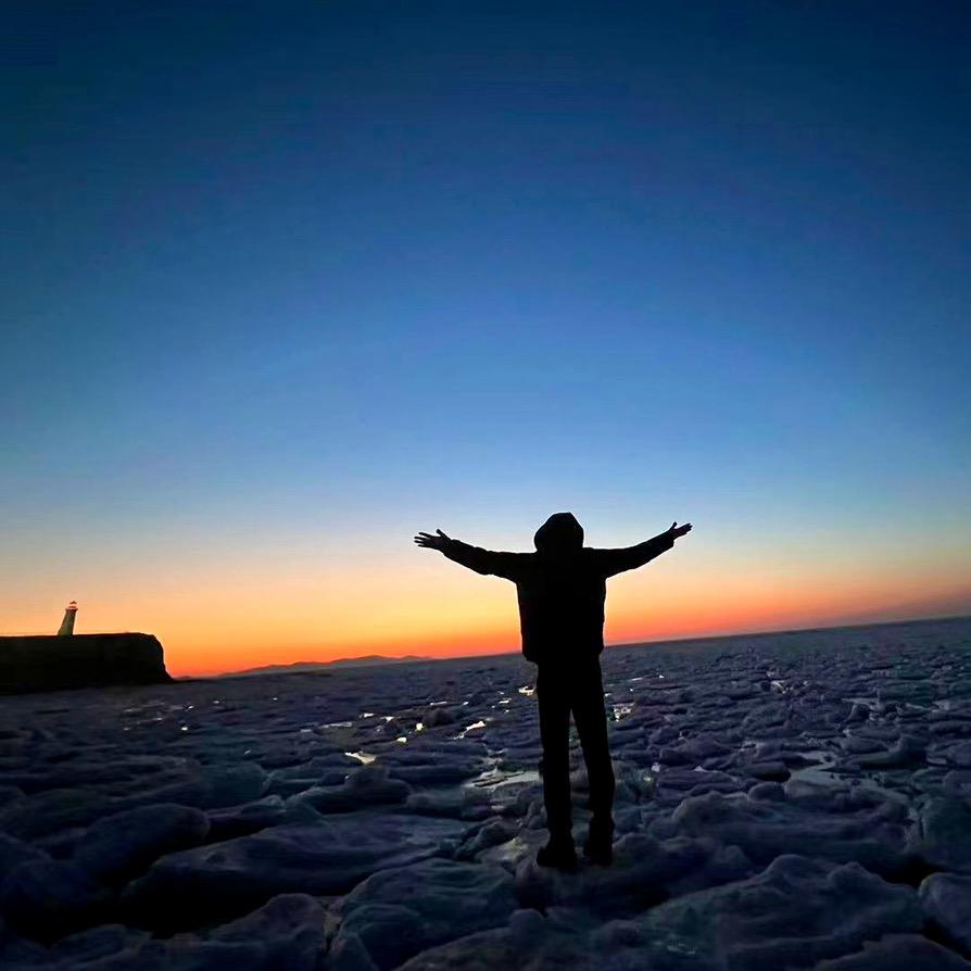 🔅