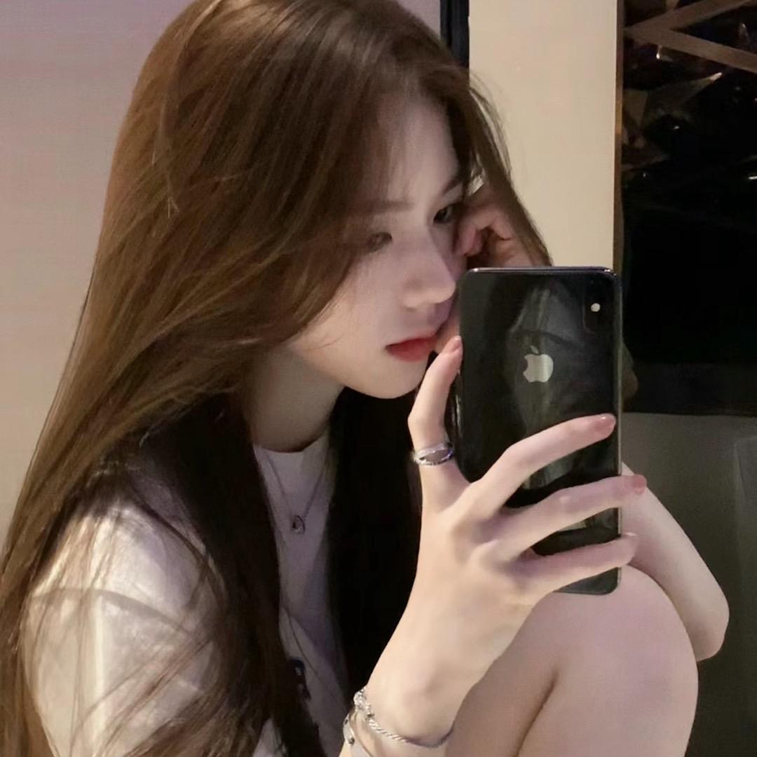 优美服装搭配