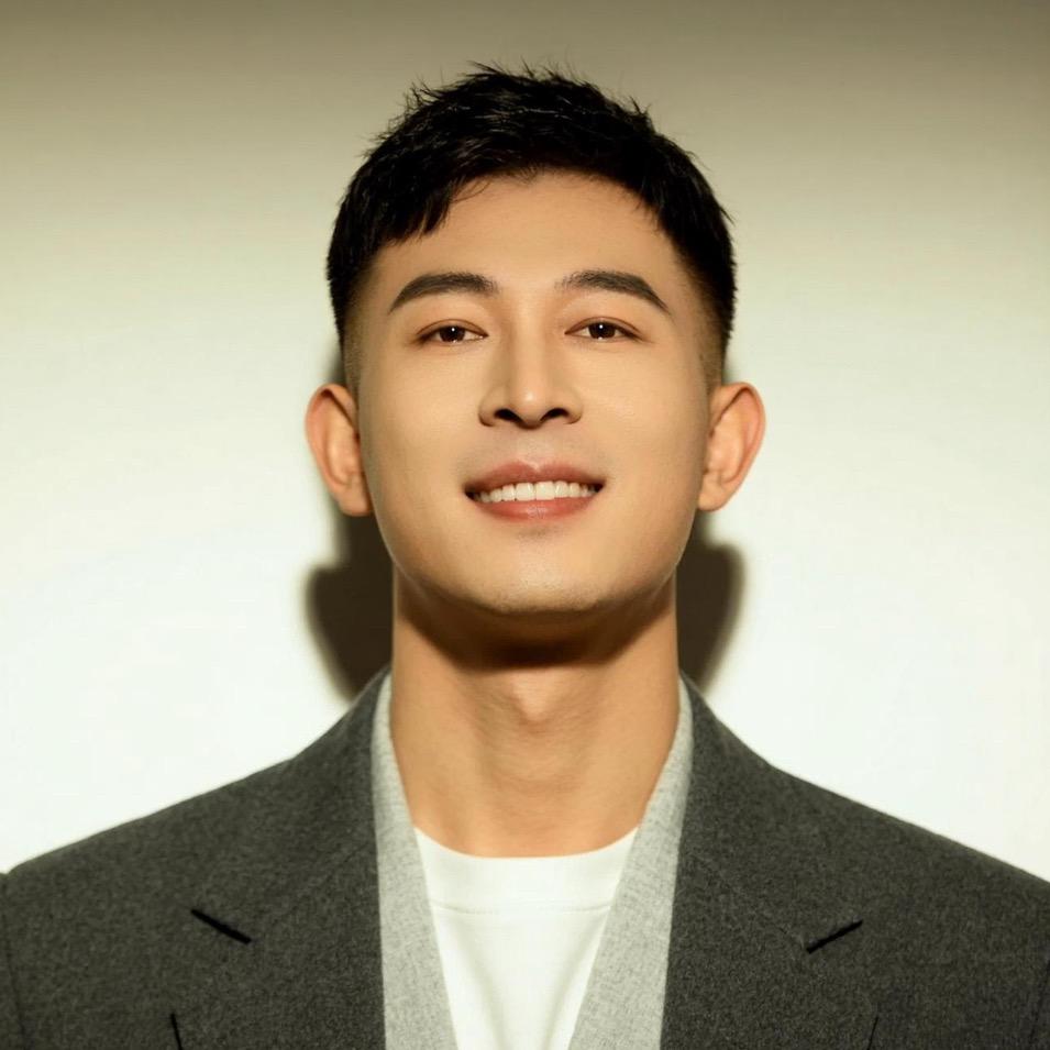 健听李想