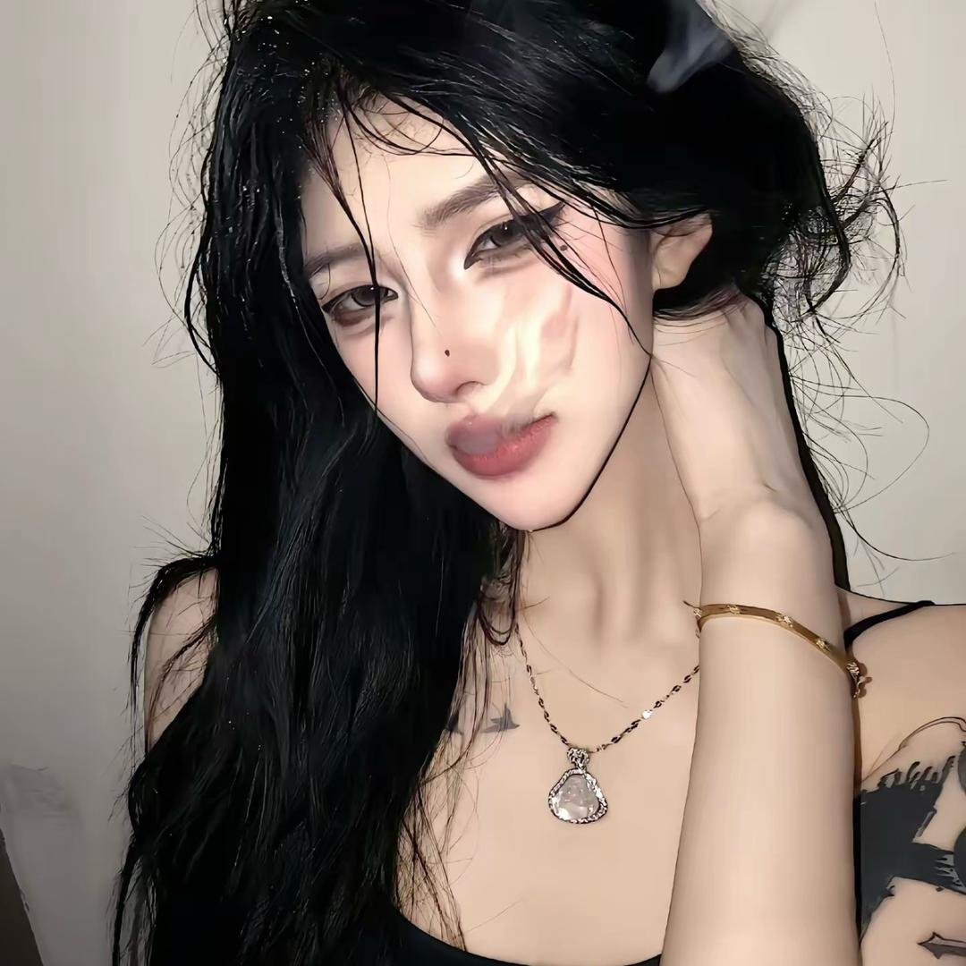 @李coco啦💕