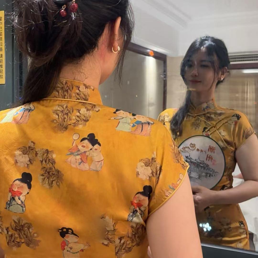 黑色玻璃鞋