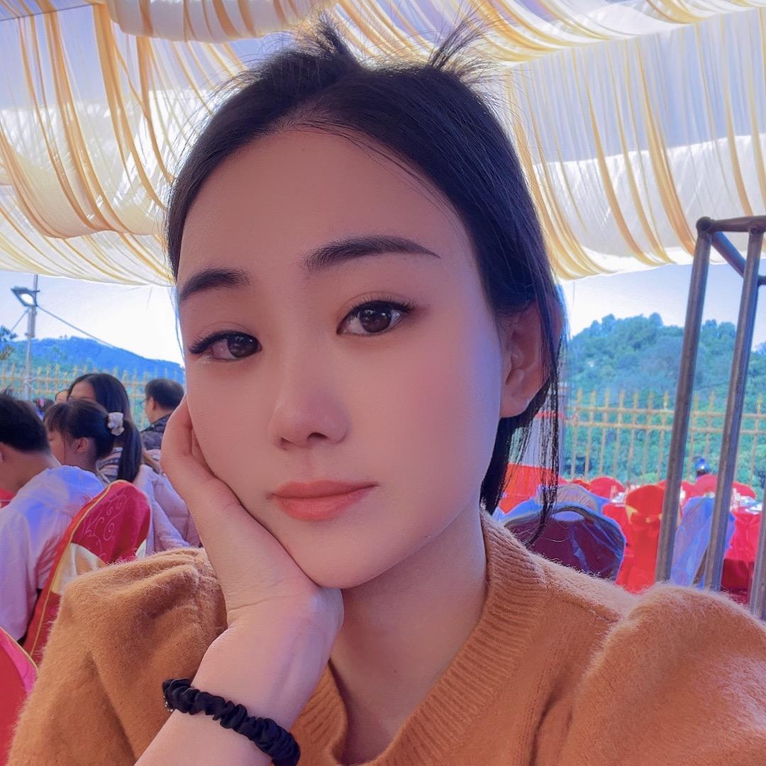是英英吖🐹