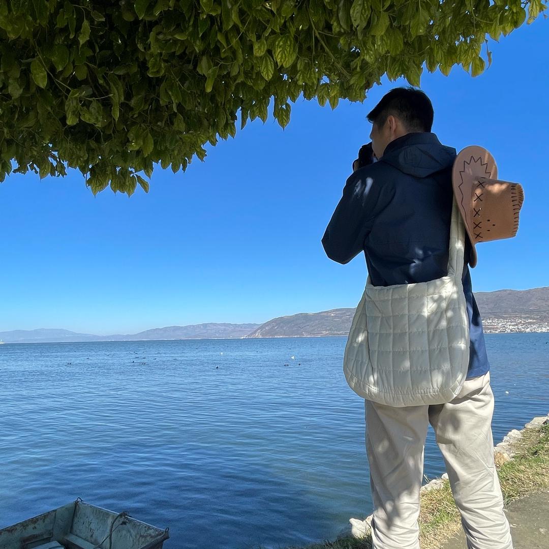 雄鹰一样的男人