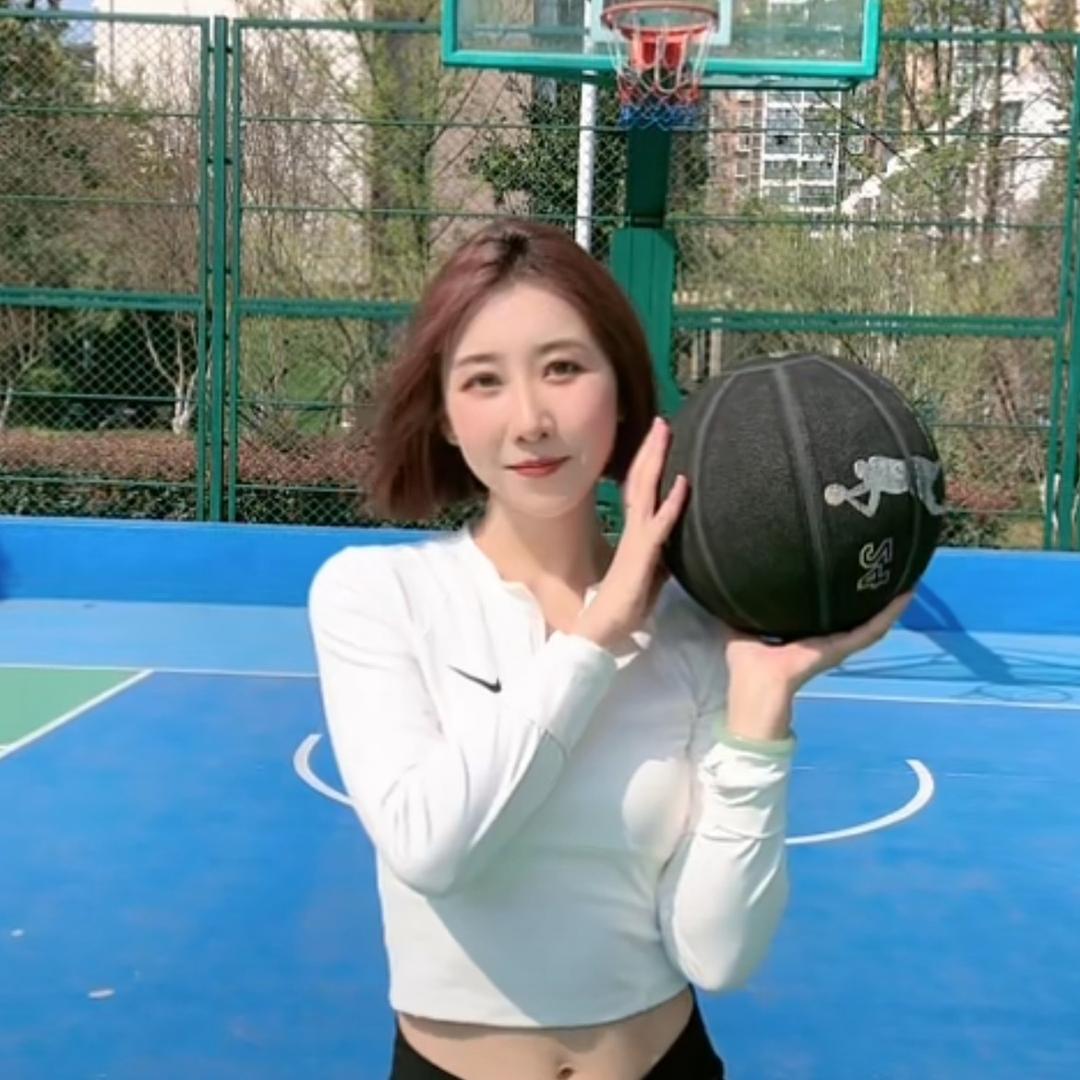 章鱼哥吖