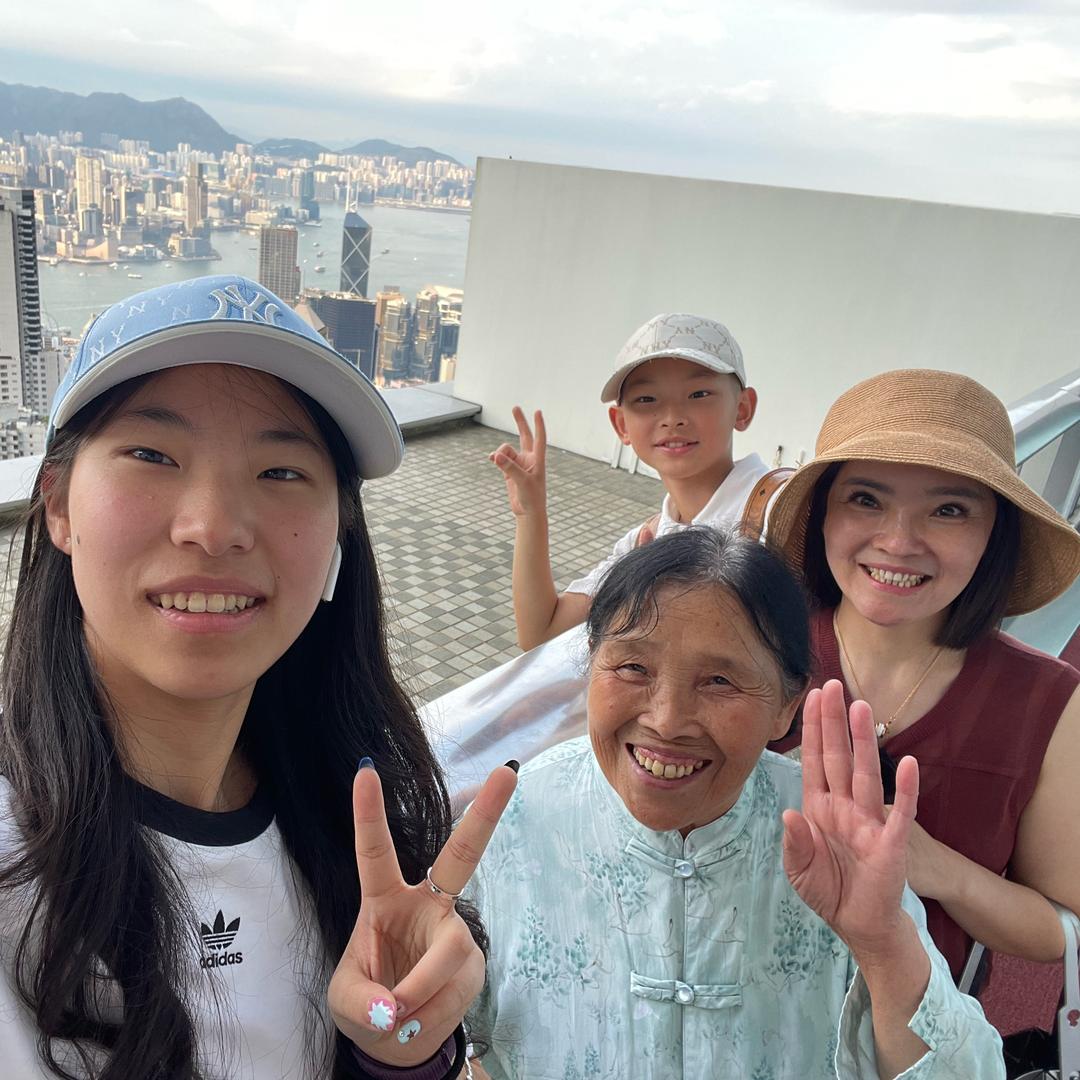 萱妈9月15日早10点硒黄连牙膏专场来啦