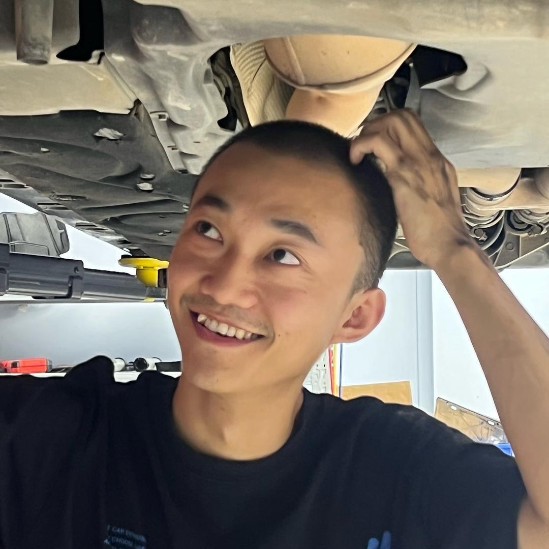修理工小何