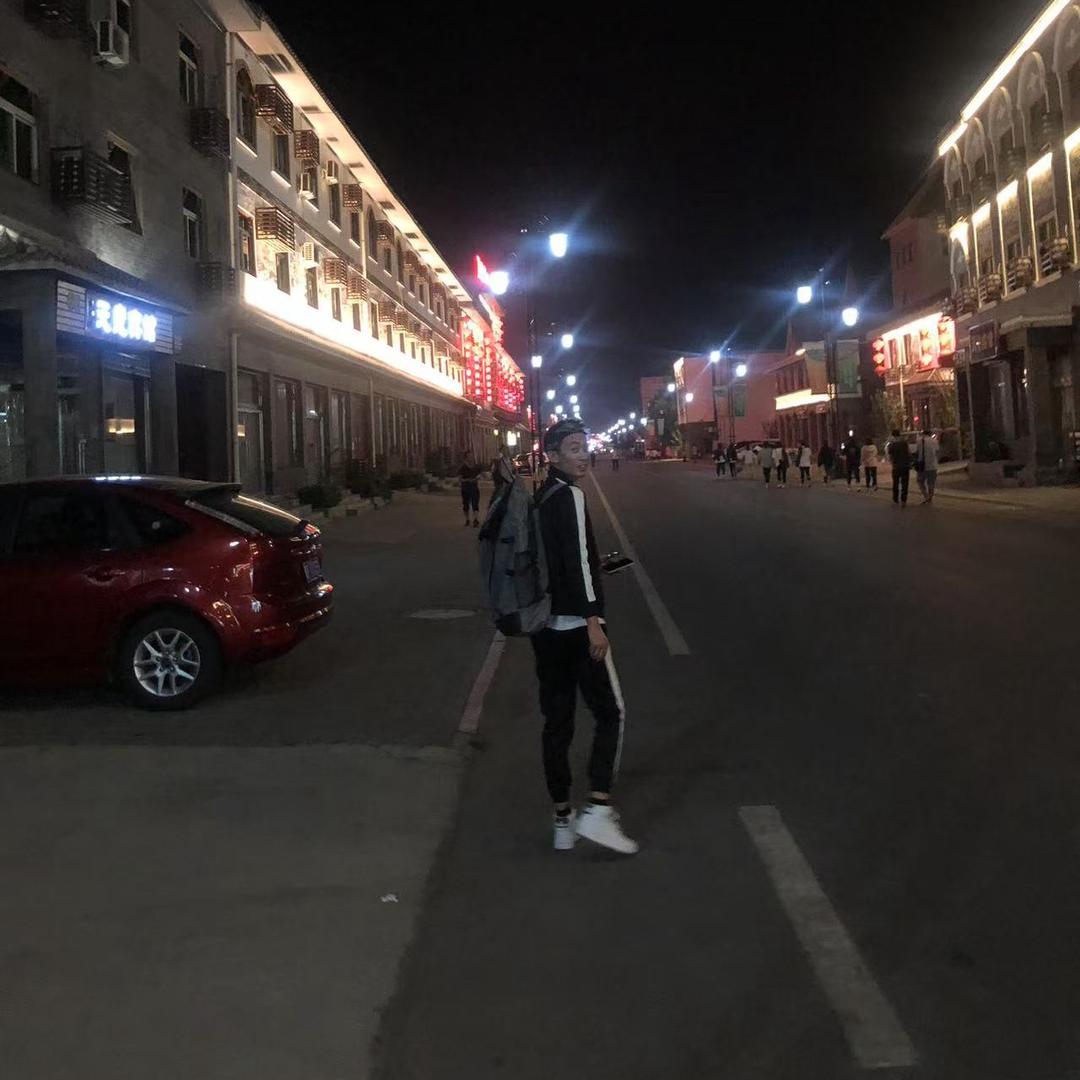 青年尚威